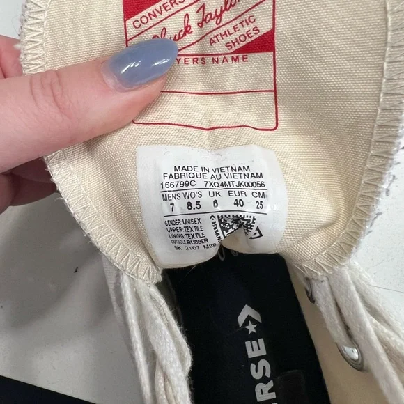 COPY - Converse-  Run Star Hike Platform - Picture 4 of 4